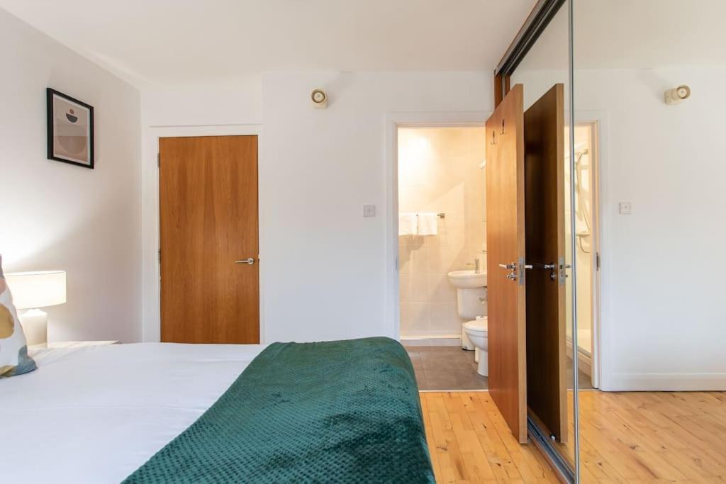 Best City Centre Luxurious Home Free Parking Μπέλφαστ Εξωτερικό φωτογραφία